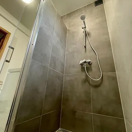 Komfortowe Apartamenty W Naleczowie Exteriér fotografie